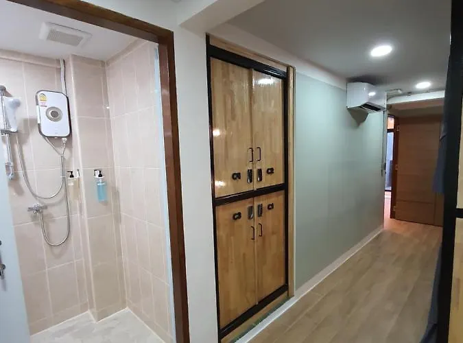 Station8 Hostel