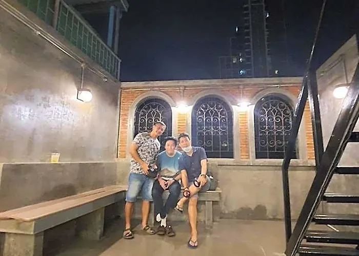 Station8 Hostel